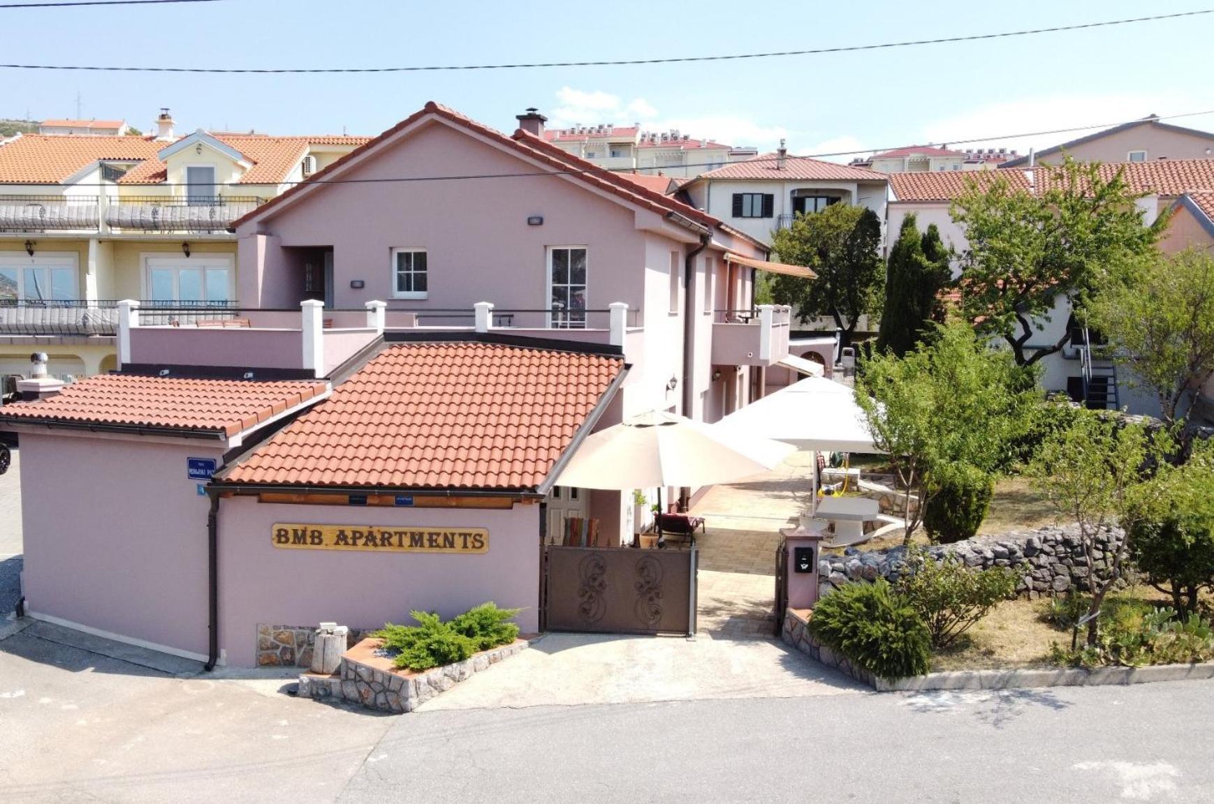 Apartment Bmb